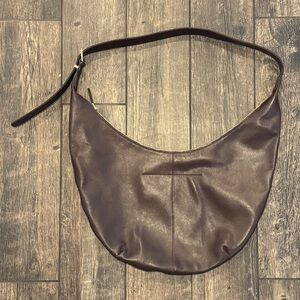 Madewell Essentially Curve Shoulder Bag, never used, $130